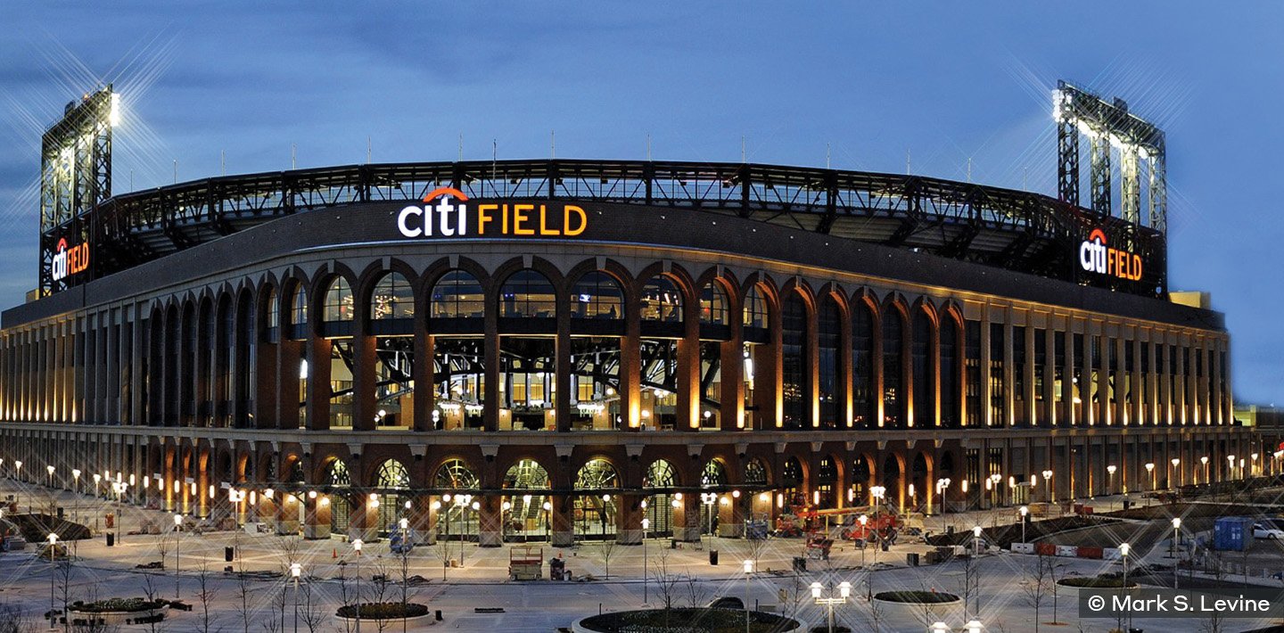 img-sports-stadiums-citi-field-new-york-mets-evening