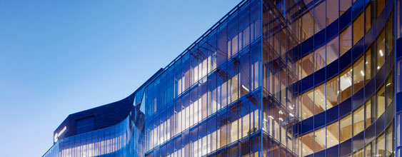 Glasfasad, EONs nya kontorsbyggnad.